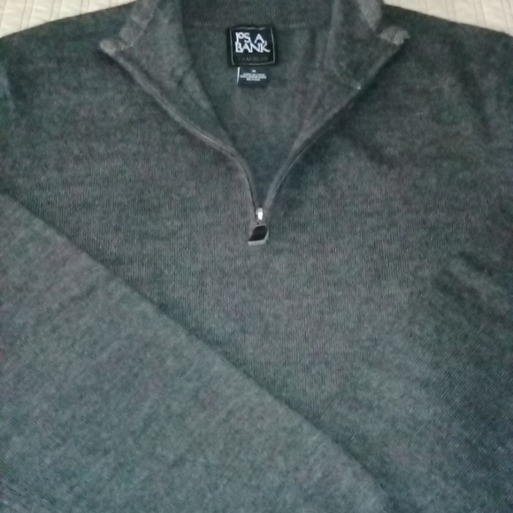 Jos. A.Bank 100% Traveler Merino Wool Sweater Medium Grey 1/4 Zip - Picture 2 of 4